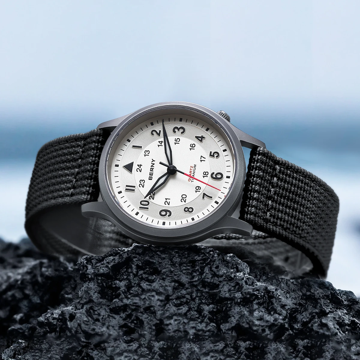 BERNY Orologi in titanio da uo - Titanium Sport Watch recensione e prezzo