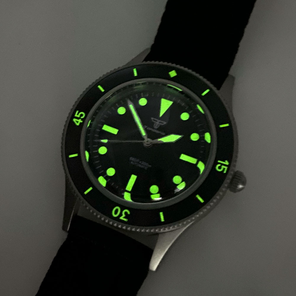Orologio da uomo meccanico aut - Titanium Sport Watch recensione e prezzo