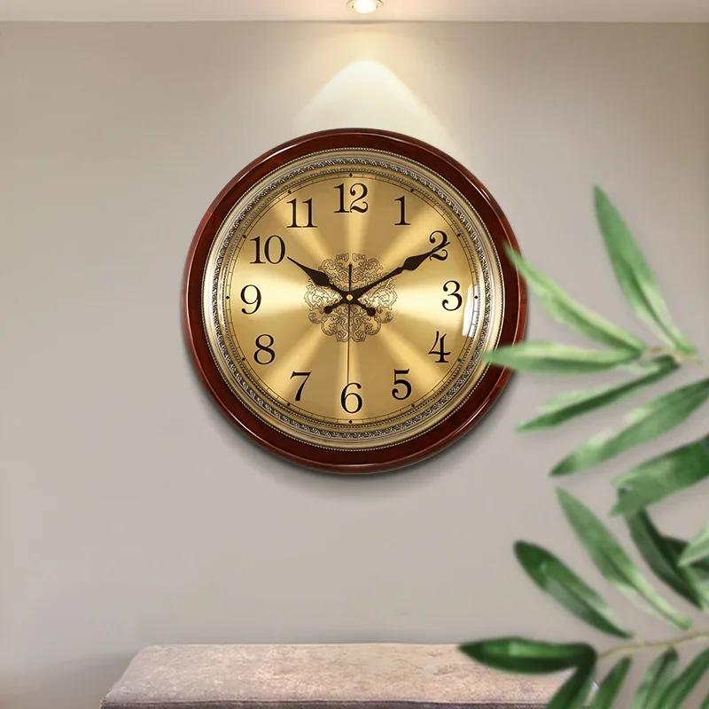 Orologio da parete in legno di - Luxury Watch Europe recensione e prezzo
