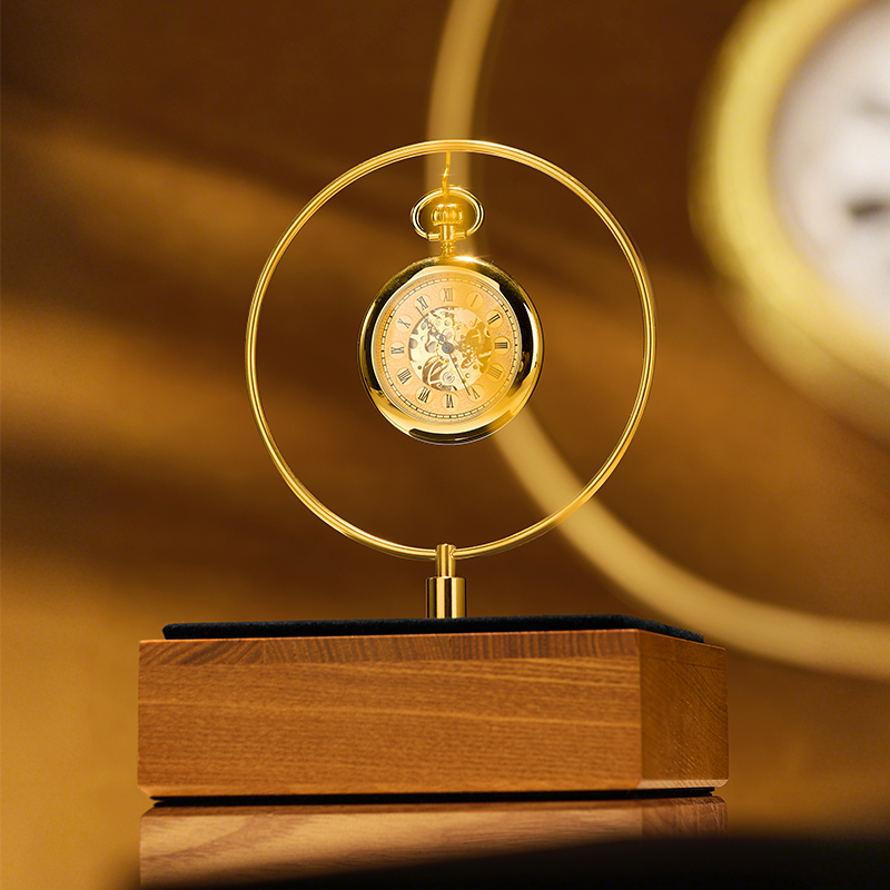 Oirlv Supporto di Lusso per Or - Luxury Watch Holder recensione e prezzo