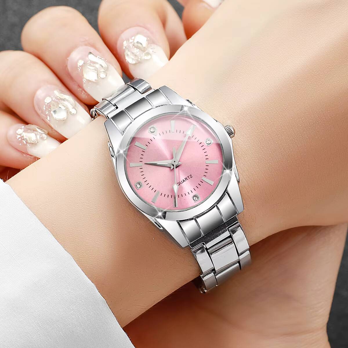 Orologi da donna con strass di - Luxury Watch Holder recensione e prezzo