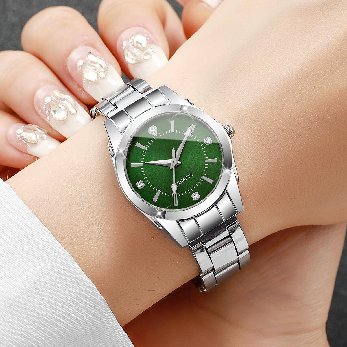 Orologi da donna con strass di - Luxury Watch Holder recensione e prezzo